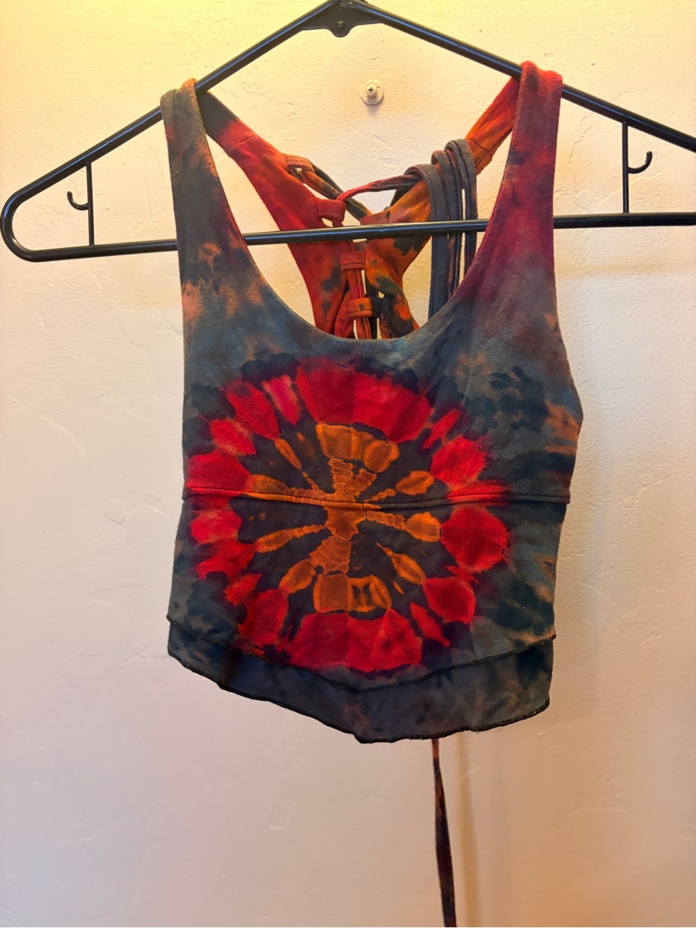 Tie-Dye Floral Cropped Tank Top - Red & Orange